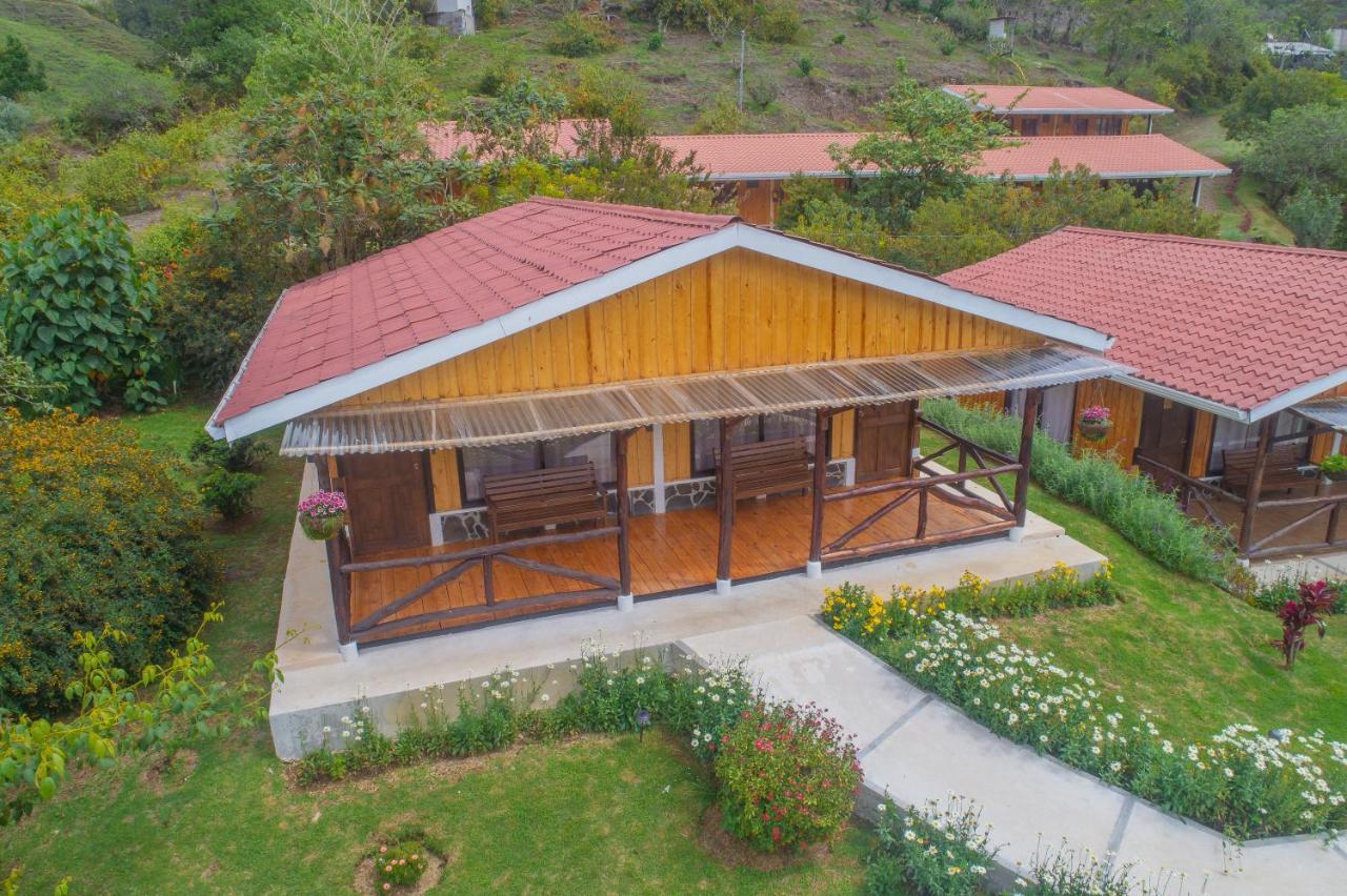 Hotel De Montana Suria 산제라르도 데 도타 외부 사진