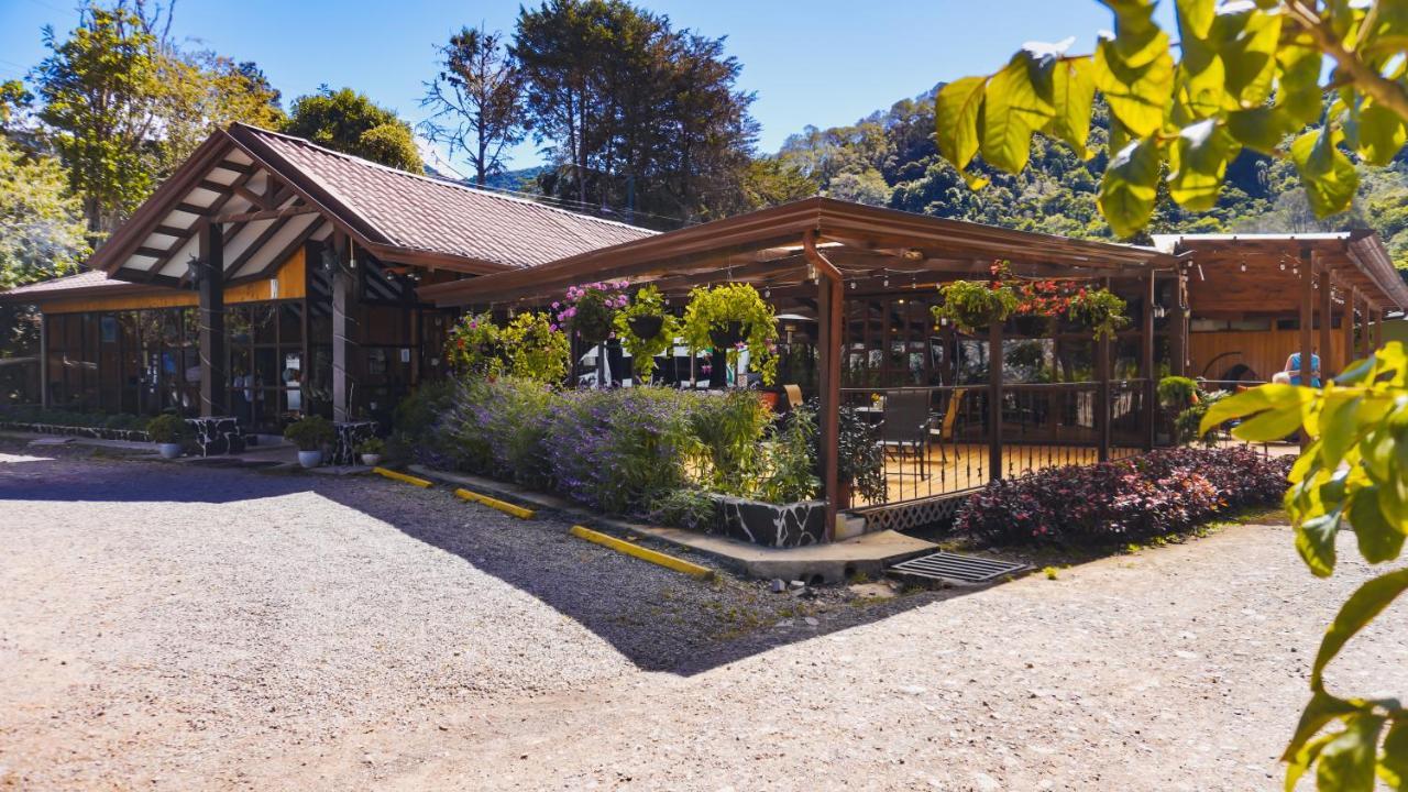 Hotel De Montana Suria 산제라르도 데 도타 외부 사진